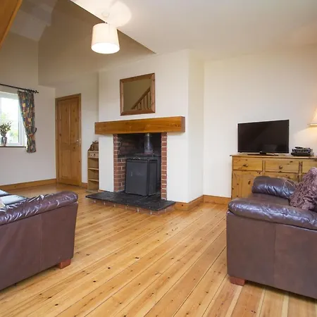 Brittas Bay Village No 3 * Brittas Bay